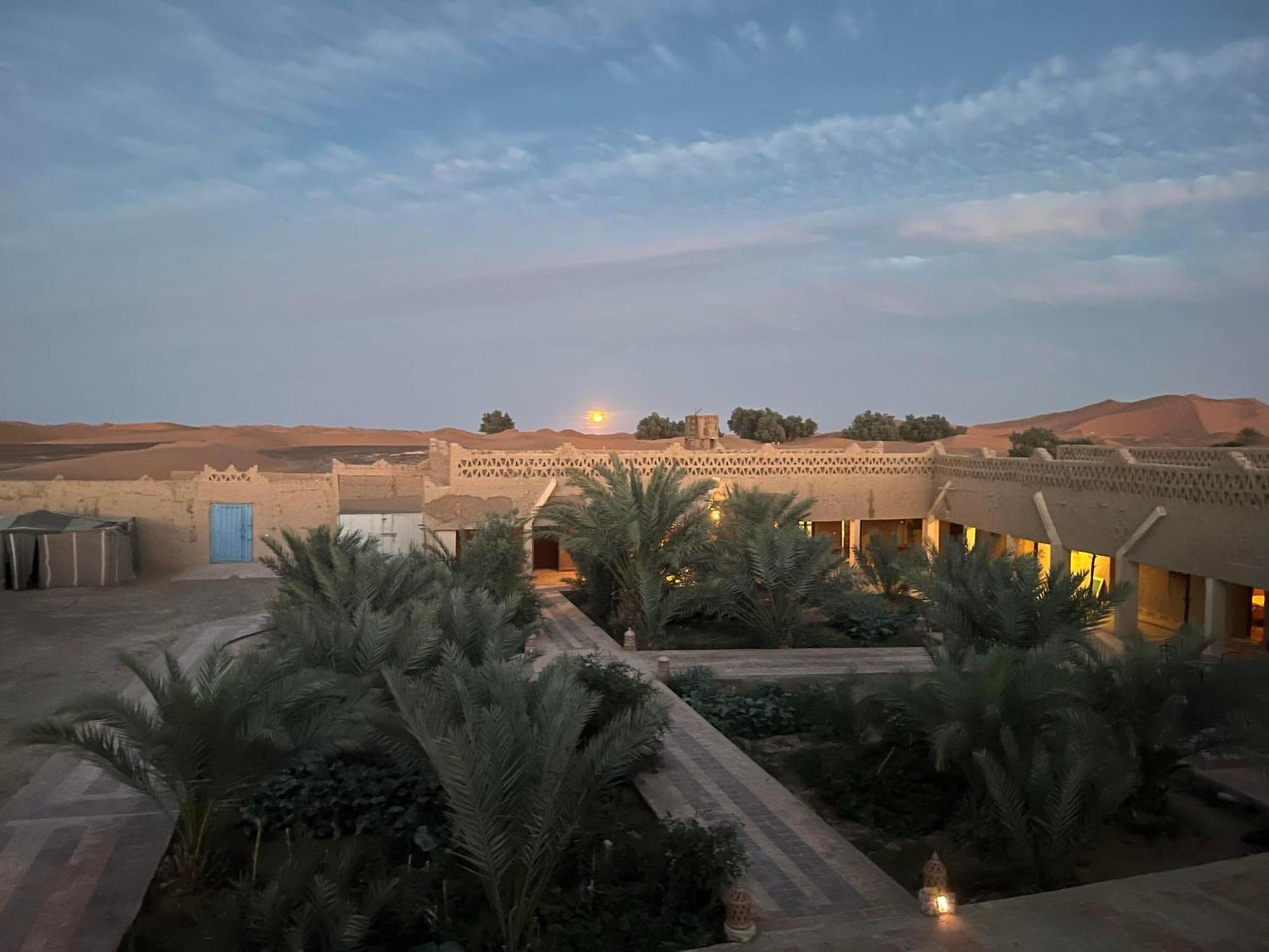 Sahara Sands Hotel Merzouga Exteriör bild